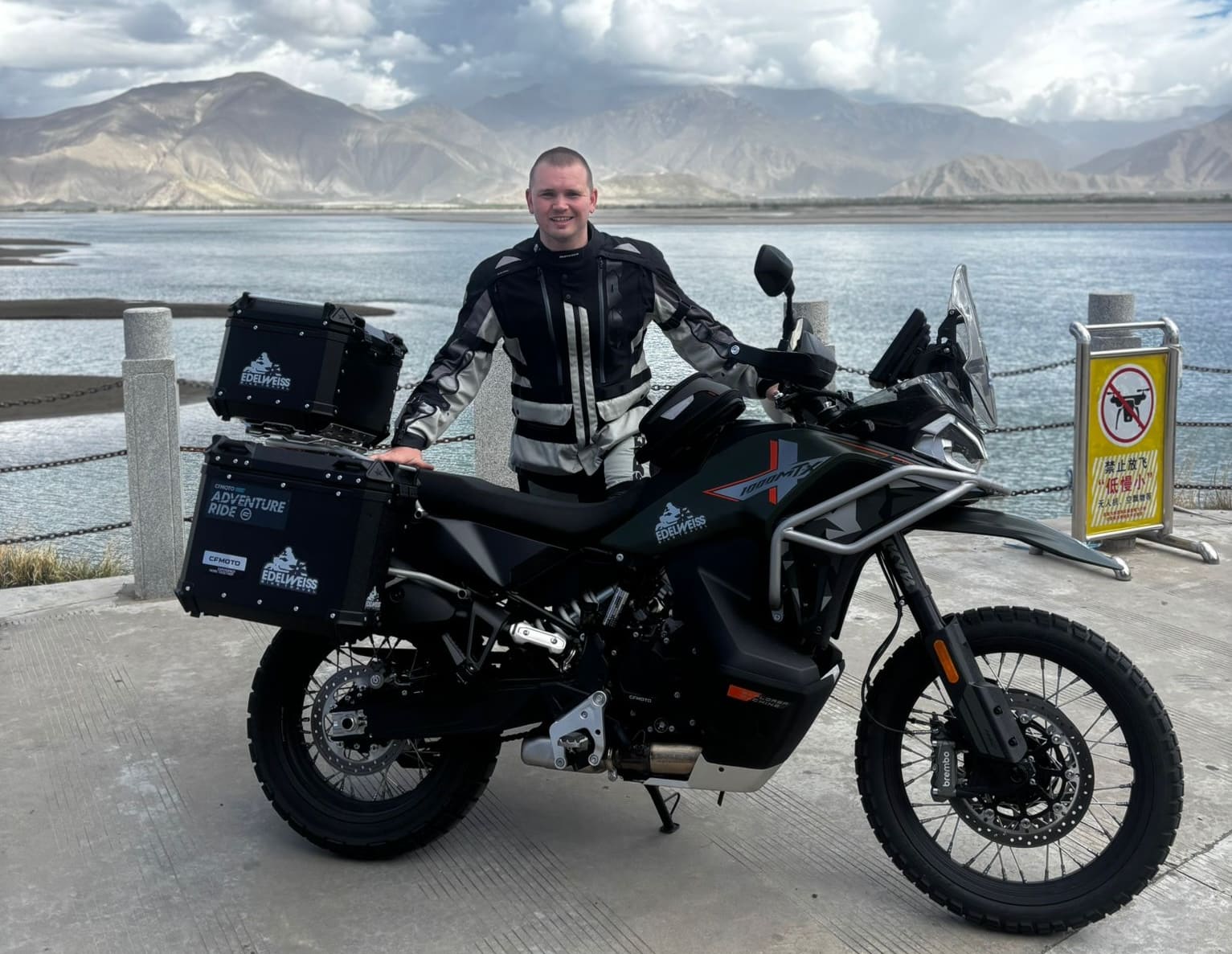 Test CFMoto 1000 MT-X